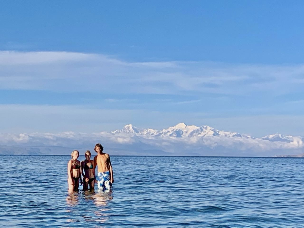 Rossa-Kiri-Harjan-Titicaca-Illampu